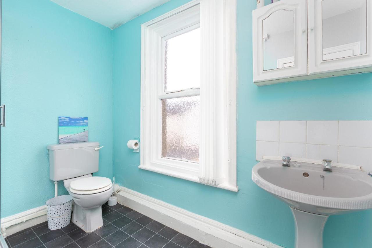 Lea Gate Apartment Blackpool